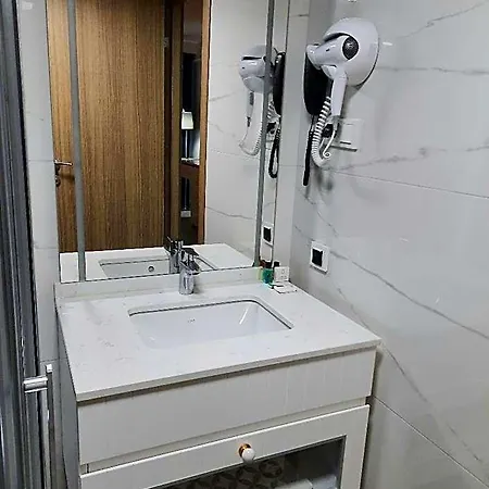 Hotel Nadir Business